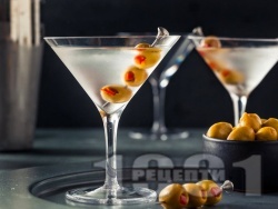  Vodka Martini (Naked)      -   